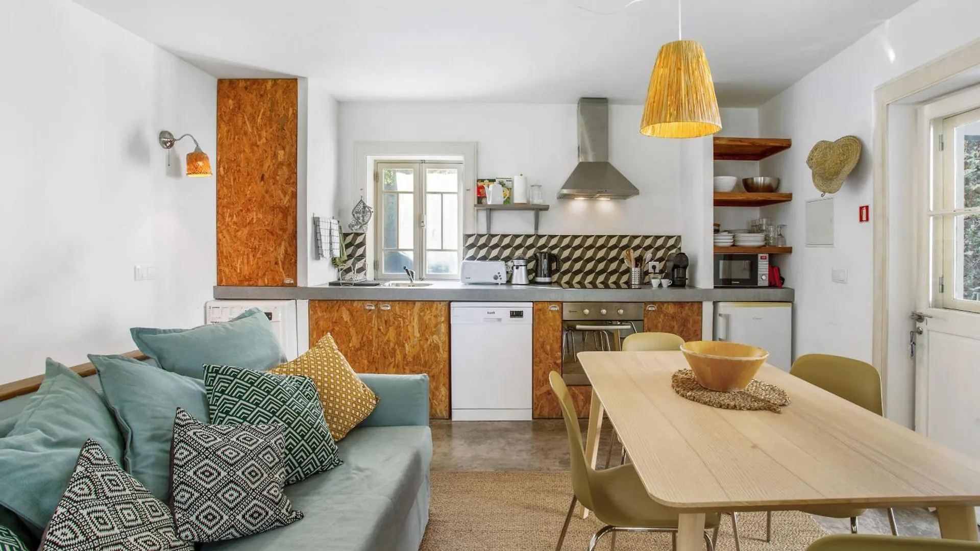 Holiday home Calheta Beach House T1